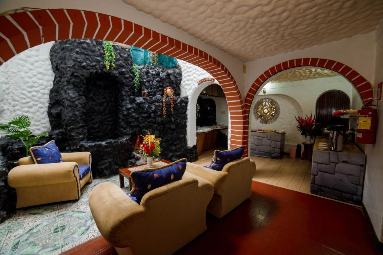 Carlos V Hotell Cuzco Eksteriør bilde